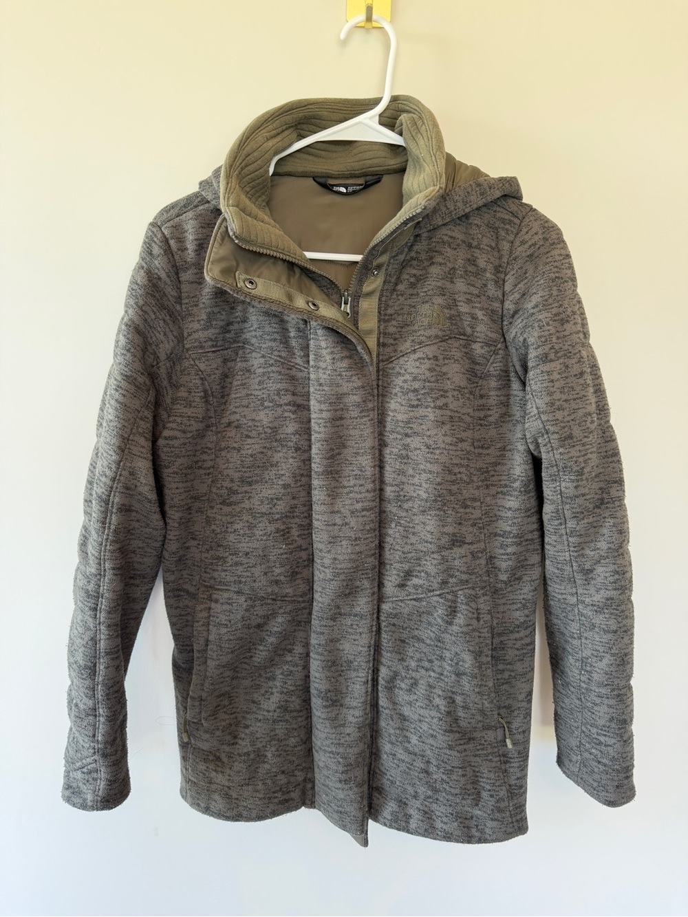 The North Face Olive Grid-Quilted Hooded Jacket